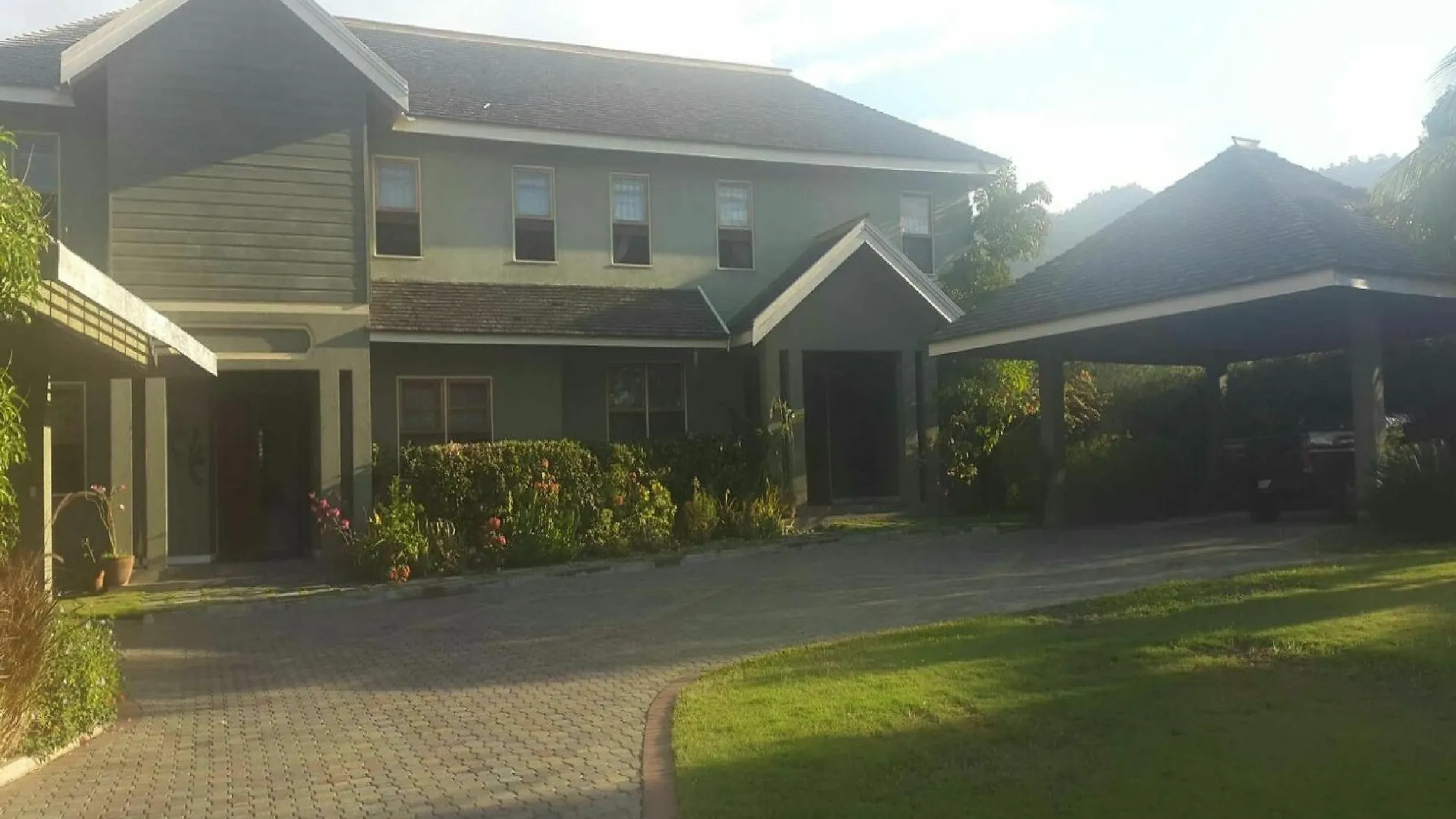 The Inn At 6 Kingston